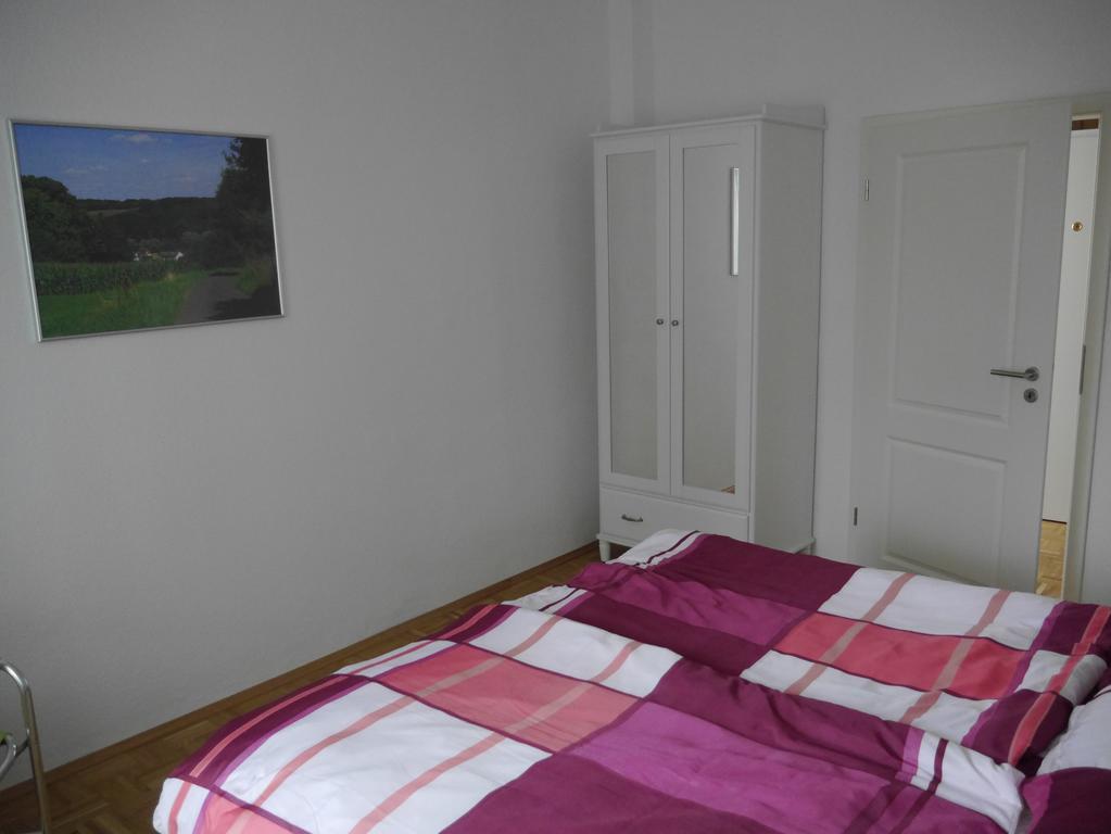 Schoene Ferien Und Messewohnung Naehe Duesseldorf Und Koeln Haan Buitenkant foto