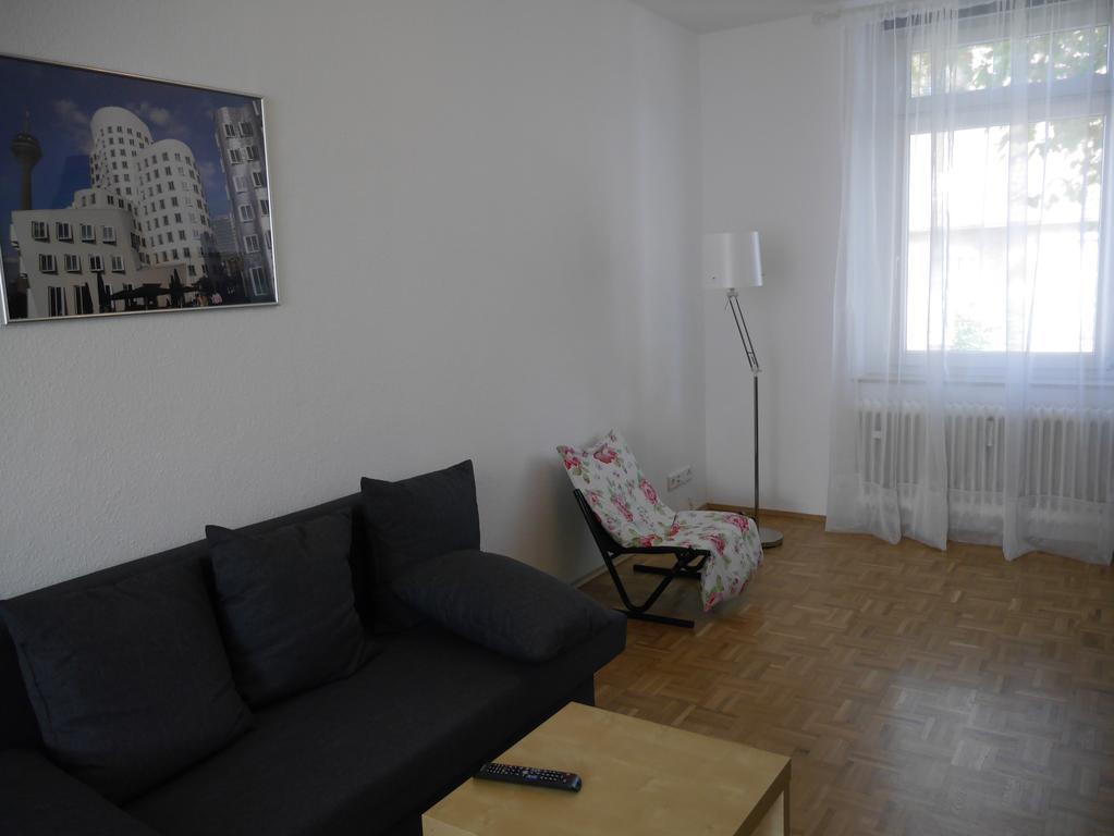 Schoene Ferien Und Messewohnung Naehe Duesseldorf Und Koeln Haan Buitenkant foto